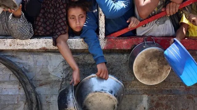 Genocidio sionista por hambre en Gaza.