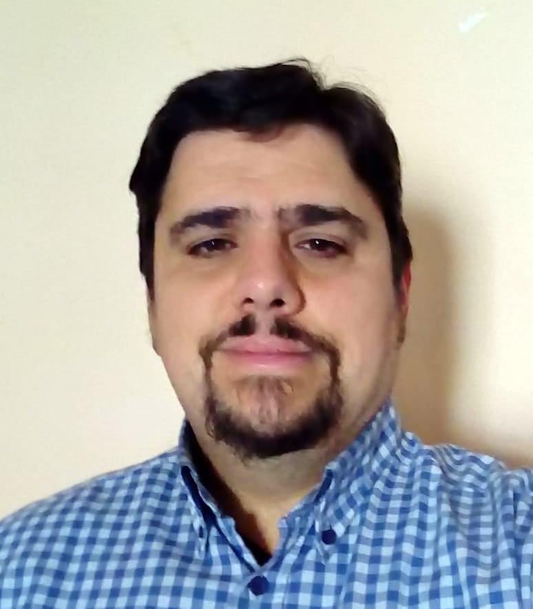 Raúl Navarrete.