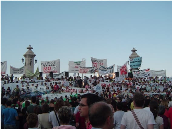 Manifestación unitaria del ecologismo en Valencia del año 2006 pidiendo una moratoria urbanística.